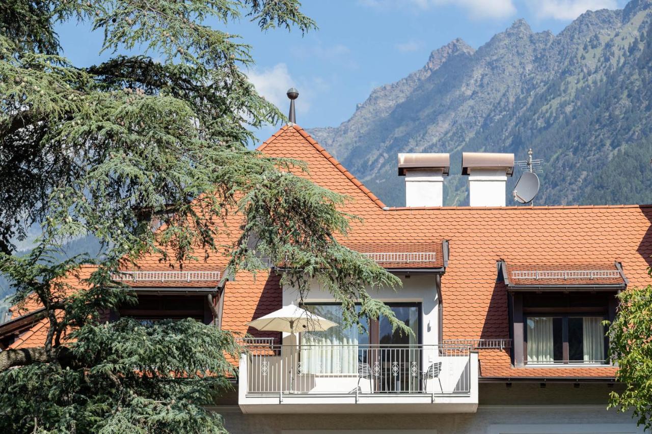 Der Ladurner Hof - Wohnen Am Weinberg Apartment Merano Bagian luar foto