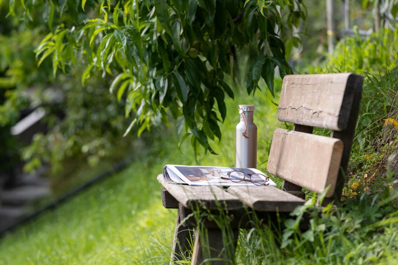 Der Ladurner Hof - Wohnen Am Weinberg Apartment Merano Bagian luar foto