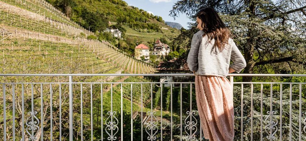 Der Ladurner Hof - Wohnen Am Weinberg Apartment Merano Bagian luar foto